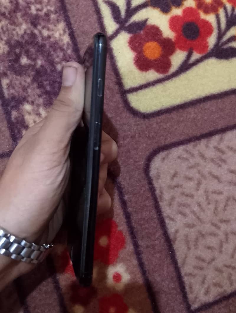 Apple iPhone 7 Plus 1