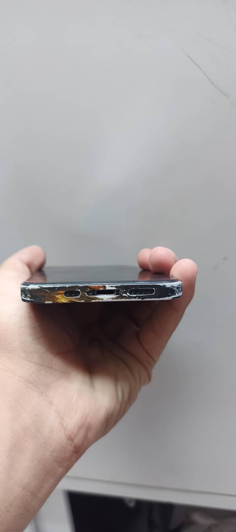 Apple iPhone 14 3