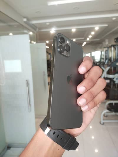 iPhone 12 Pro 128GB - Factory Unlocked | SIM Active | 10/10 Condition