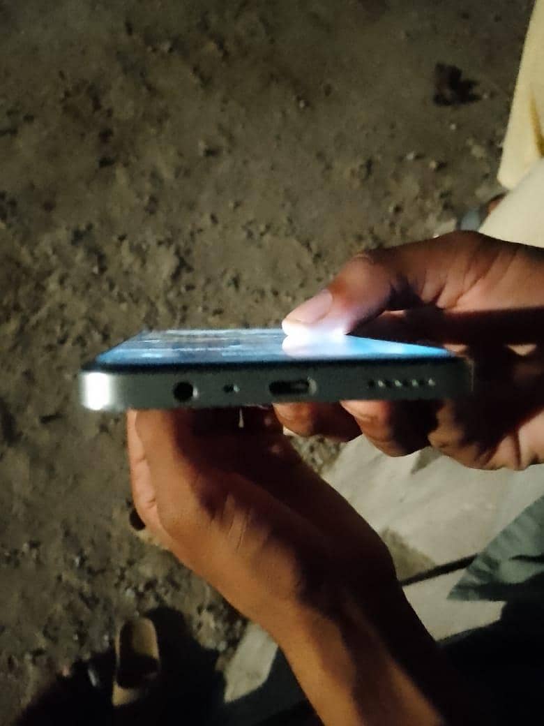 Realme Note 60x 3