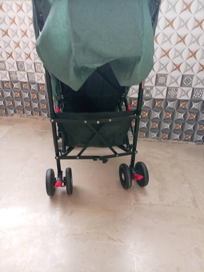 pram/ stroller 0