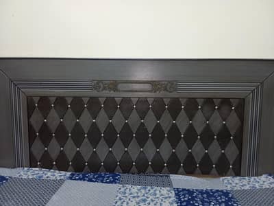 Bed + Dressing Table ( 14 inch noble tv free )