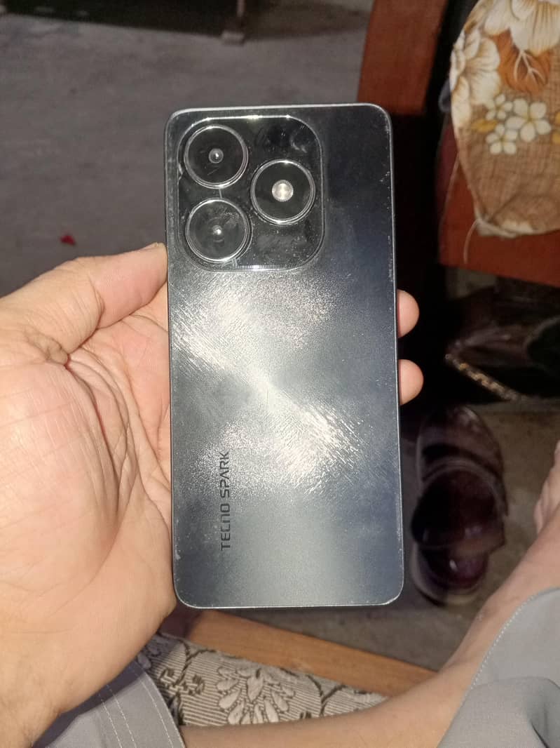tecno spark 20 8