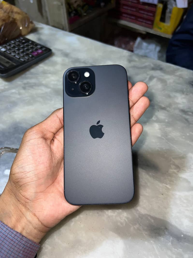 Apple iPhone 15 0