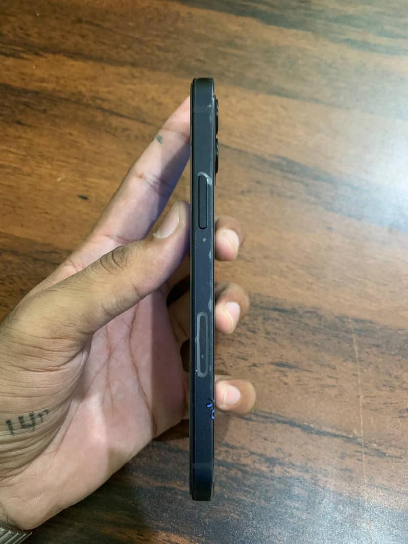 Apple iPhone 12.     (Waterpack/FU/64gb/89%) 2