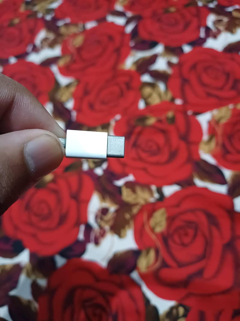 iphone 15 pro max original cable 0