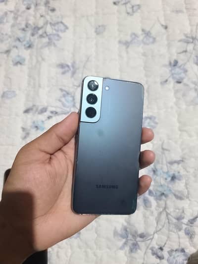 Samsung Mobile S22