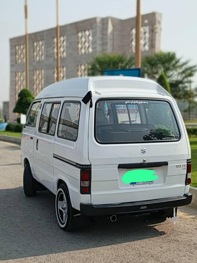 Suzuki Bolan 2012 3