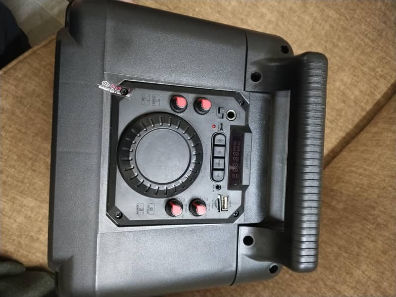 Audionic speaker 1