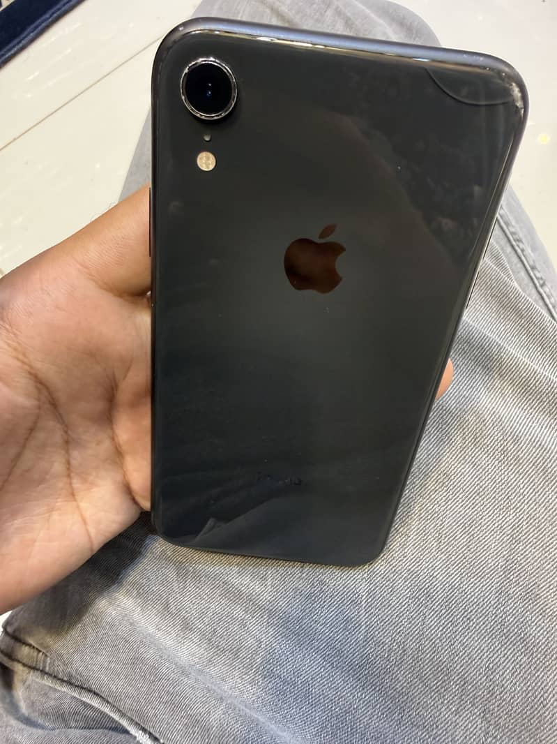Apple iPhone XR 2