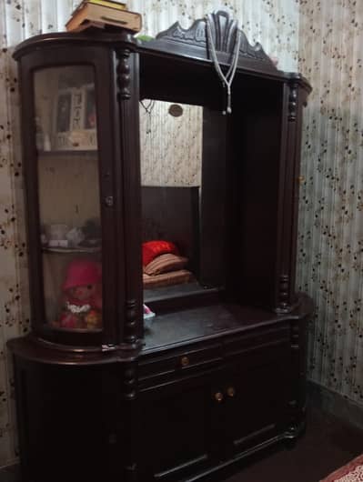 dressing table