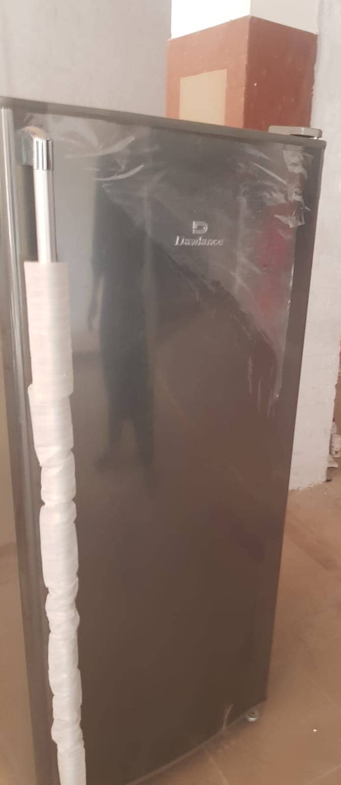Dawlance  Vertical freezer 1