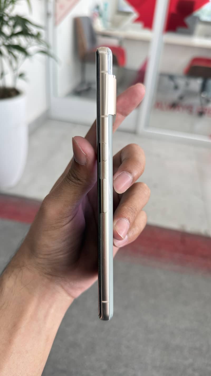 Google Pixel 7 Pro 4