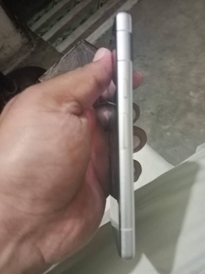 Google Pixel 7a 1