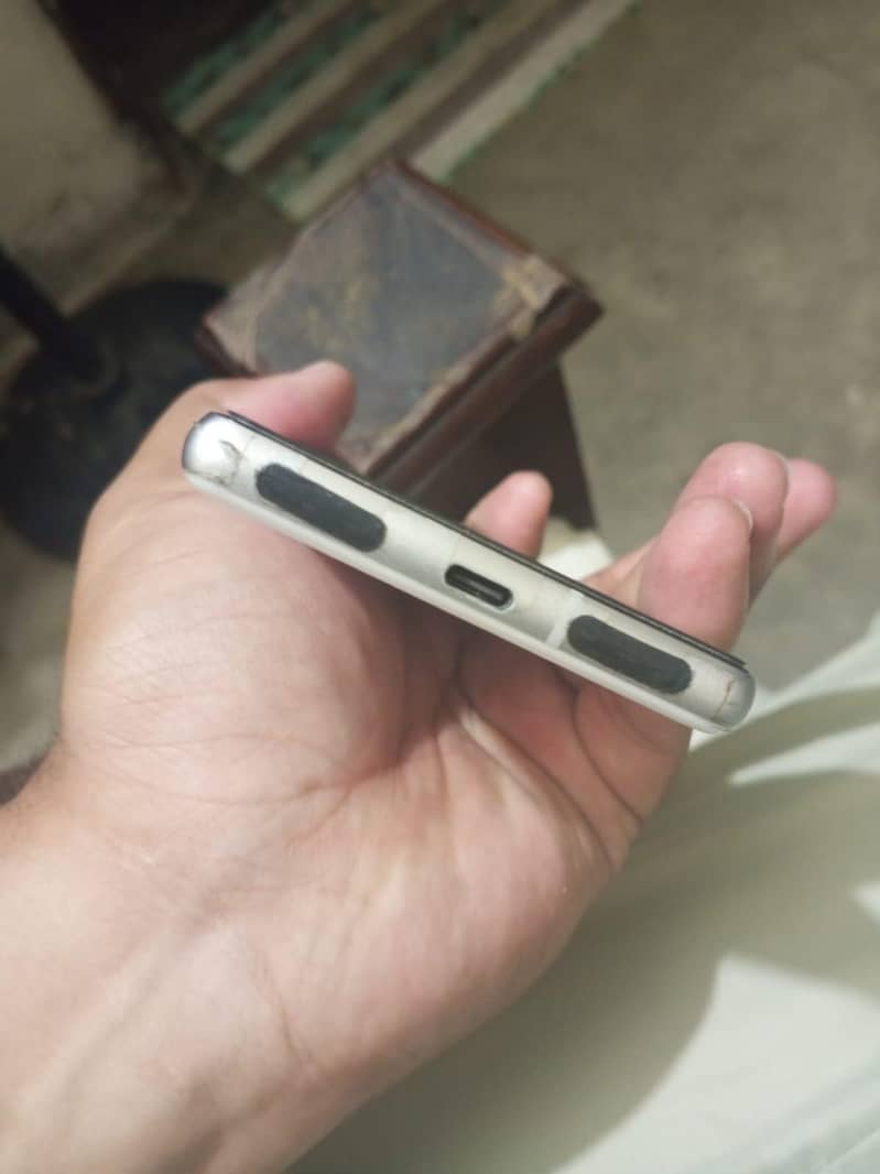 Google Pixel 7a 3