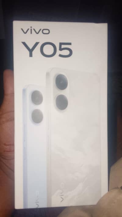 Vivo y05 4 128gb all ok 10month ki warranty