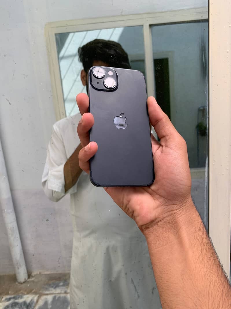 Apple iPhone 14 9