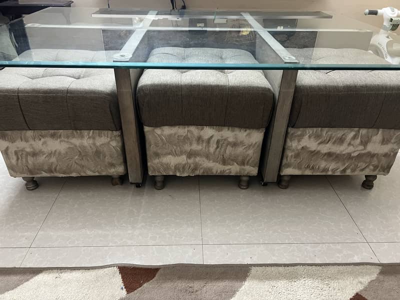 Dining table with 6 sofas 2
