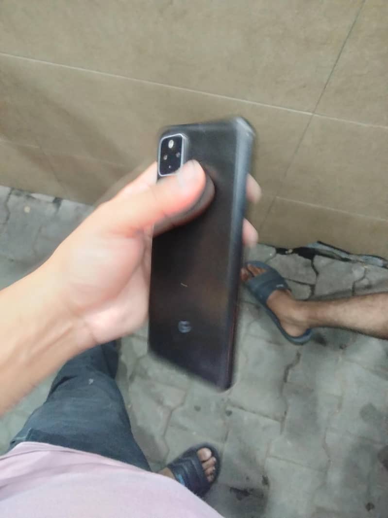 Google Pixel 4a 5G 4