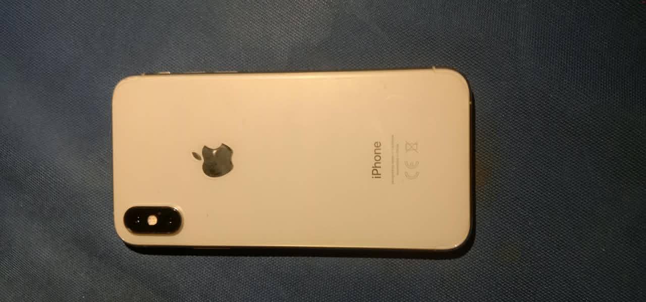 Apple iPhone XS 1