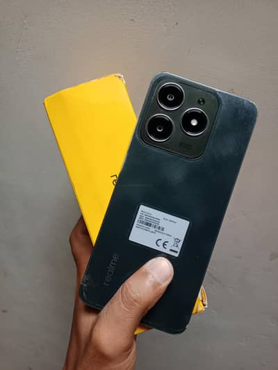 Realme C61. . 6/128.    with box and original charger.