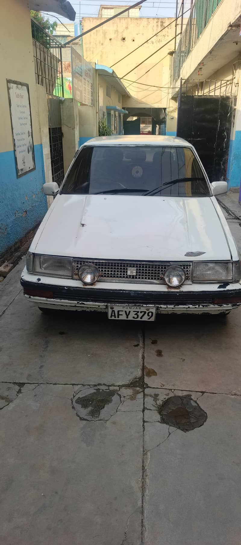 Toyota Corolla 86 model - Cars - 1120424389