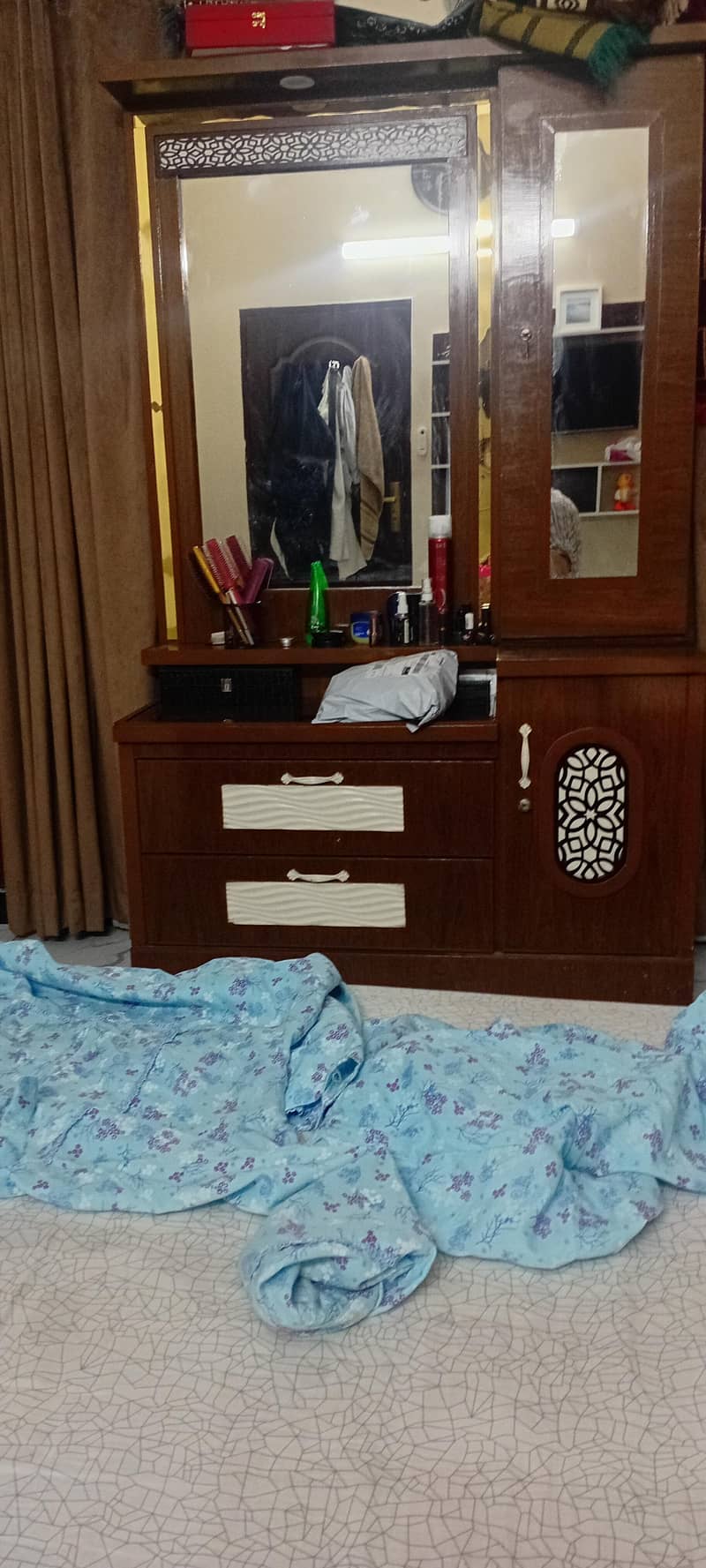 bed set good condition 3