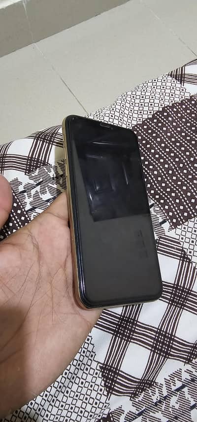 Apple iPhone XS