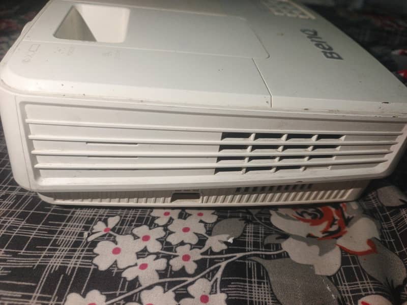 projector BENQ 3