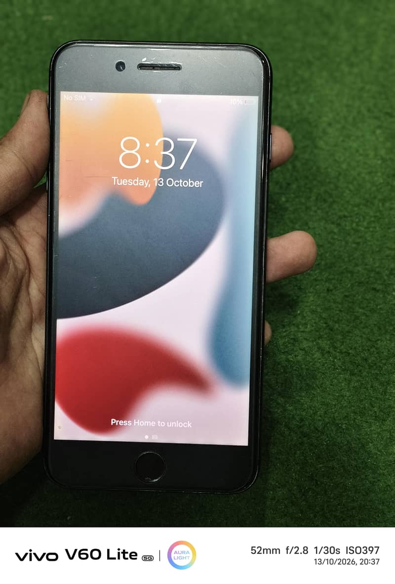 Apple iPhone 7 Plus 1