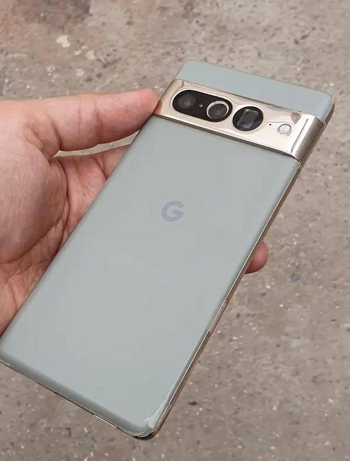 Google Pixel 7 Pro 0