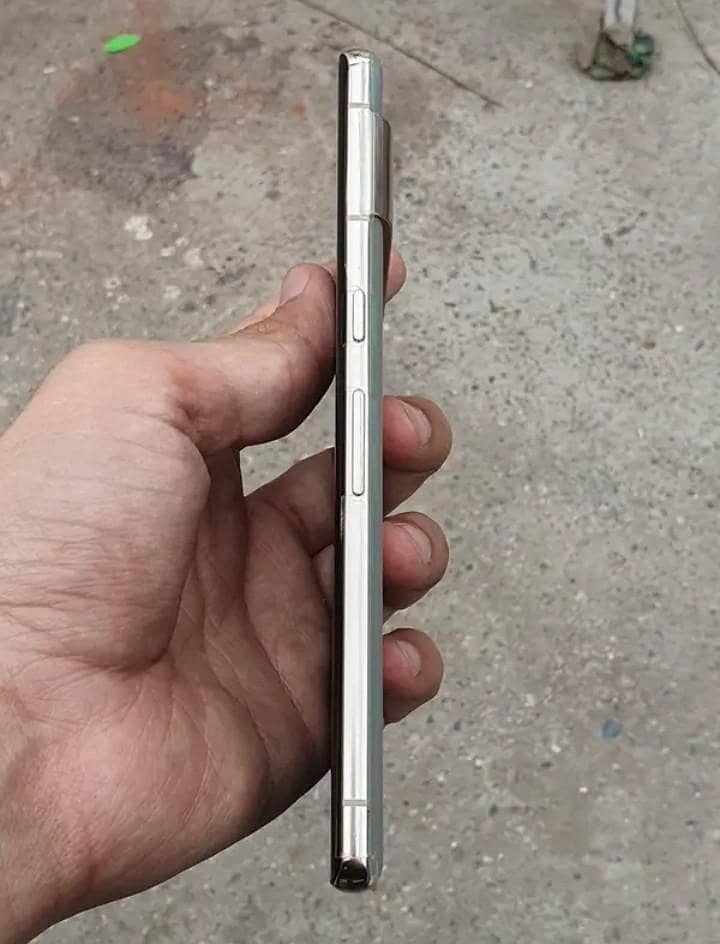 Google Pixel 7 Pro 4