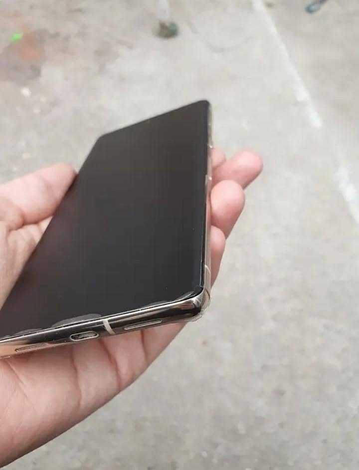 Google Pixel 7 Pro 9