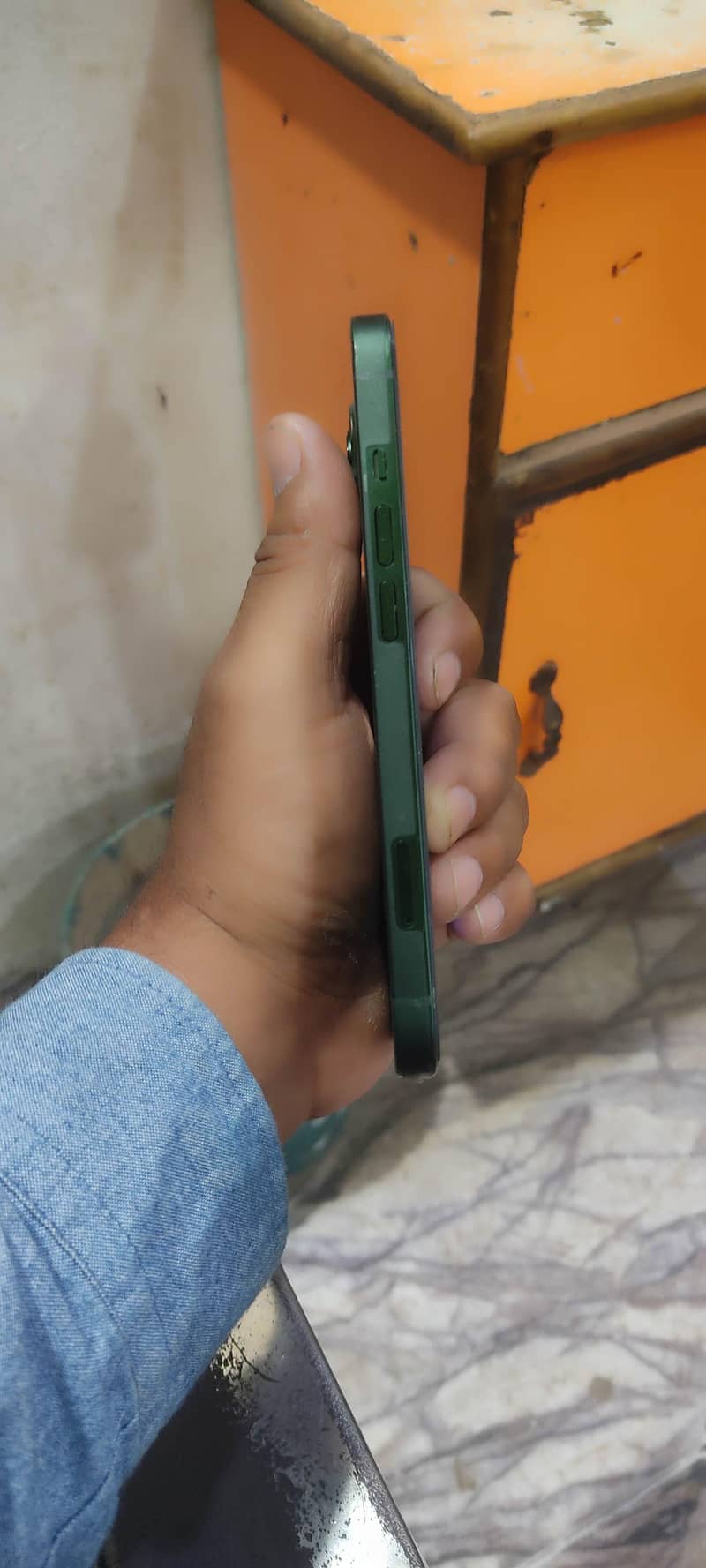 Apple iPhone 13 3