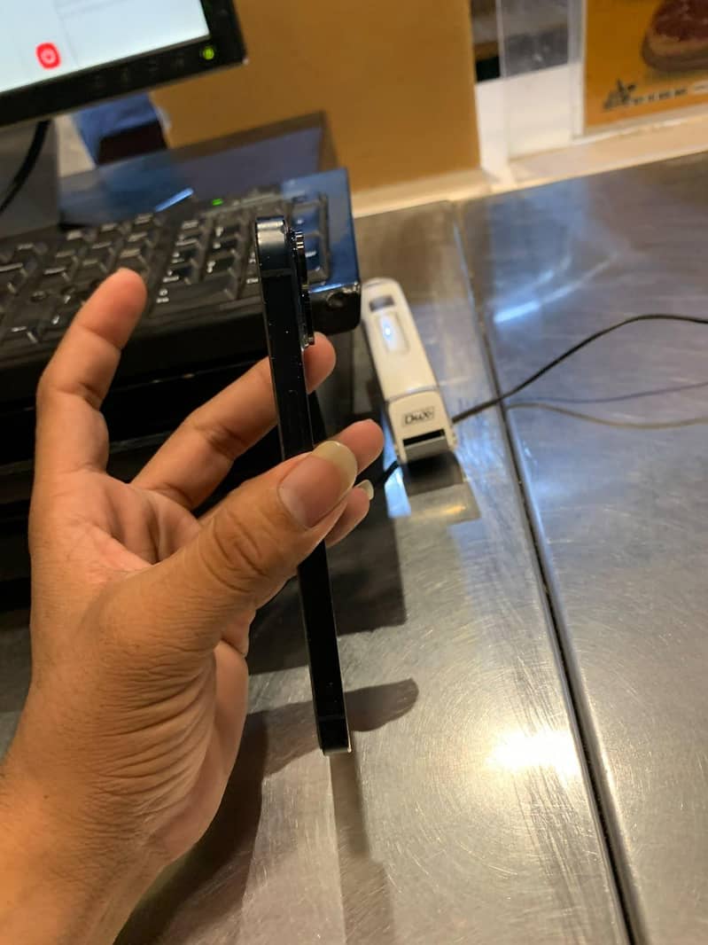 Apple iPhone 14 5