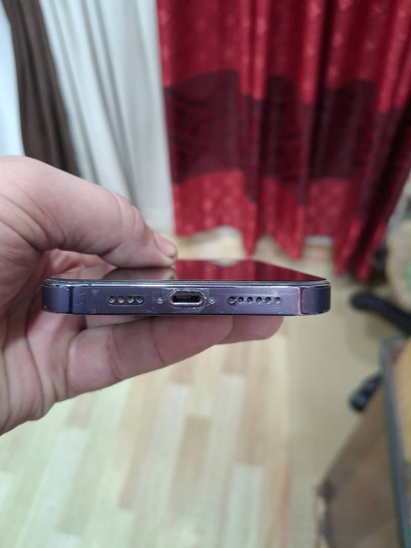 Apple iPhone 14 Pro Max 5