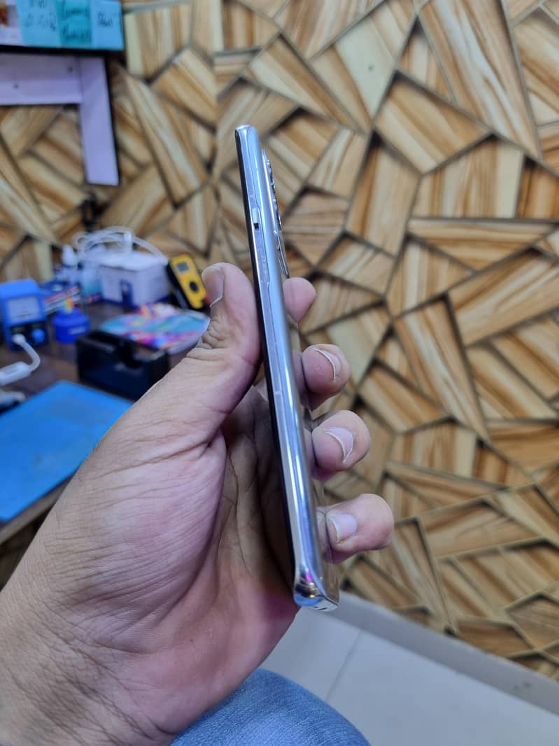 One Plus 9 Pro 2