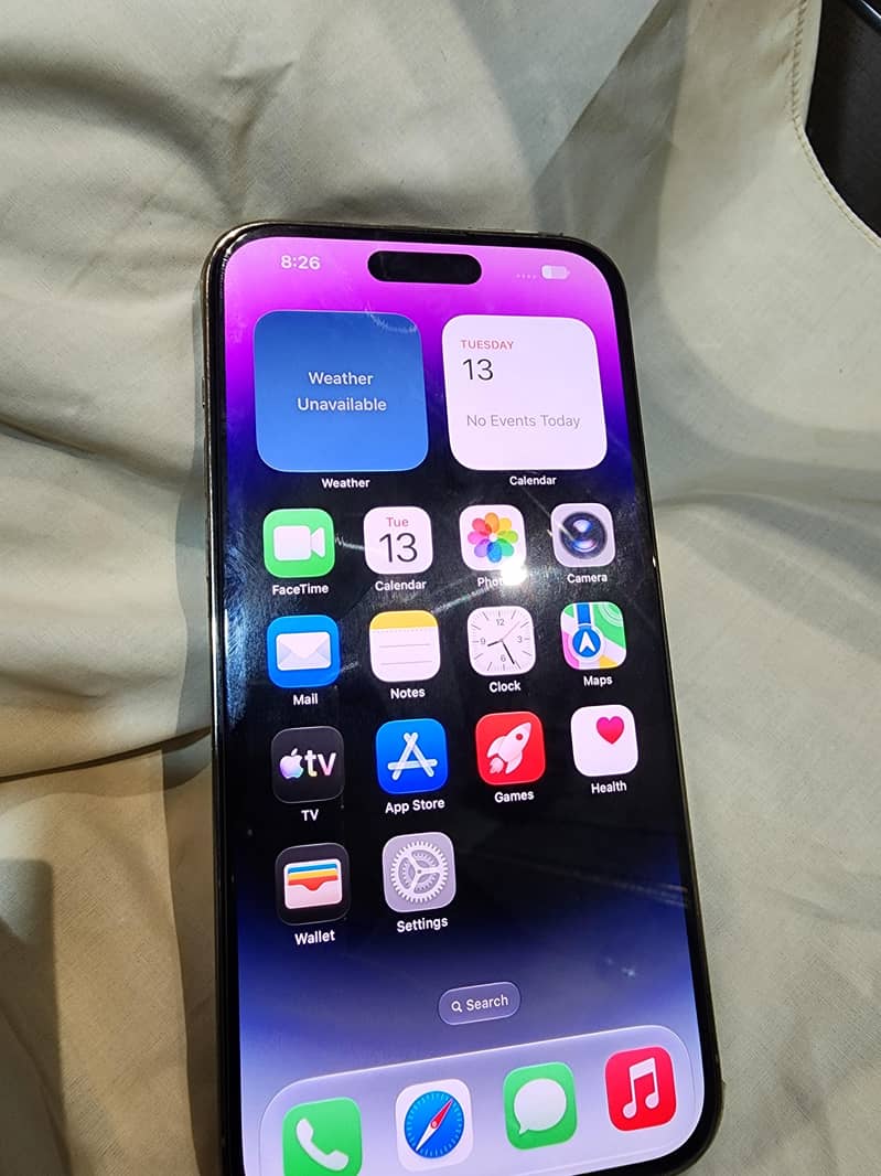Apple iPhone 14 Pro Max 1