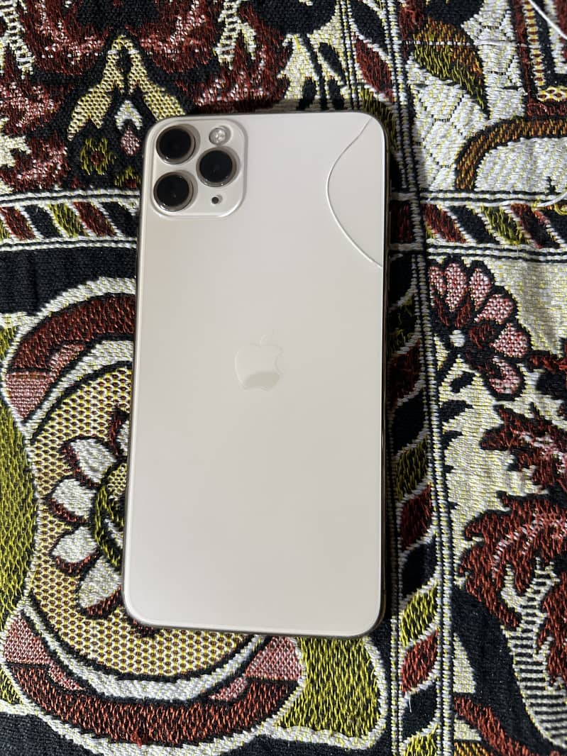 Apple iPhone 11 Pro Max 1