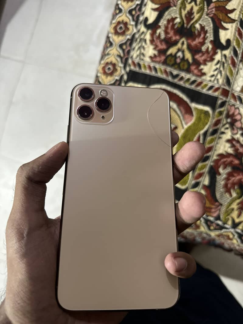 Apple iPhone 11 Pro Max 3