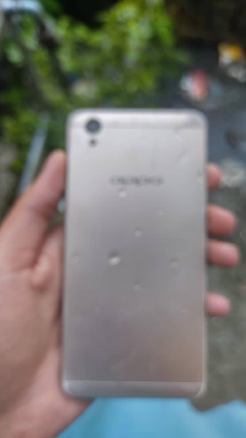OPPO A57 1