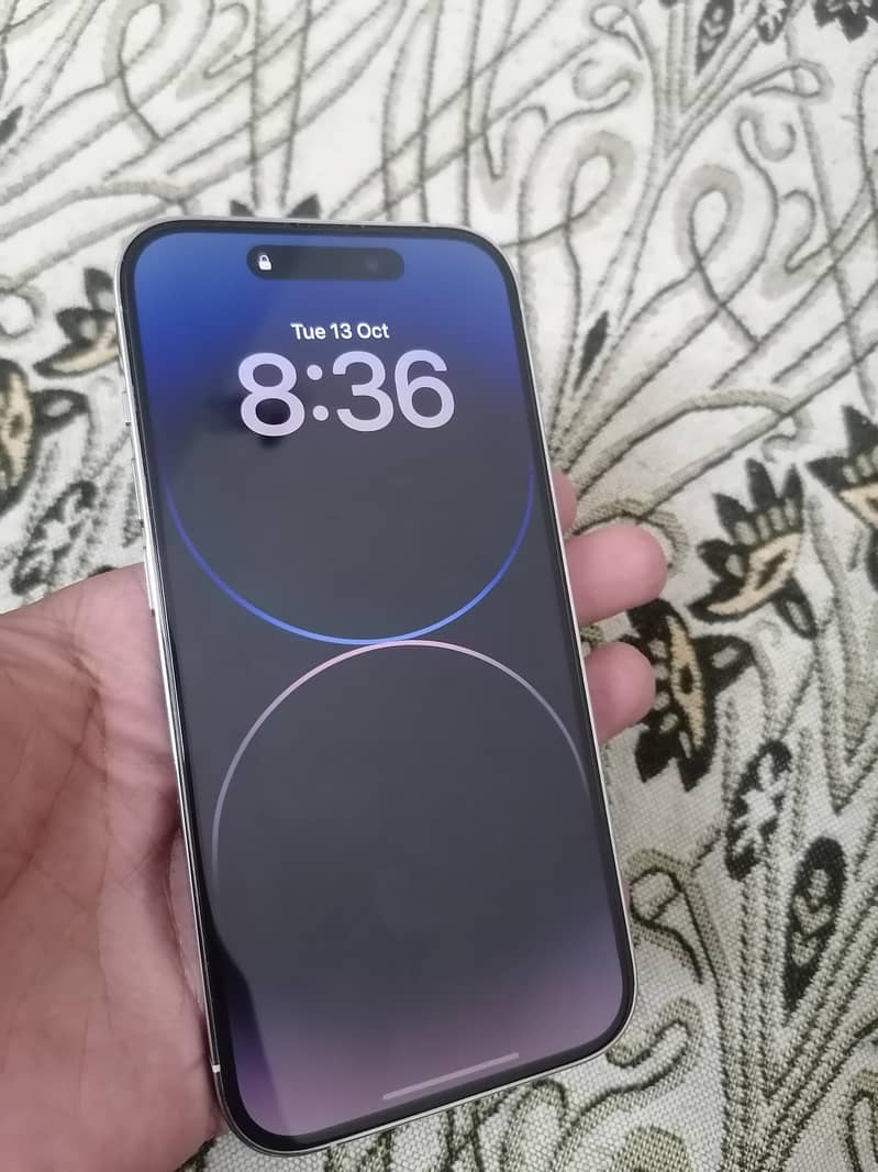 Apple iPhone 14 Pro 0