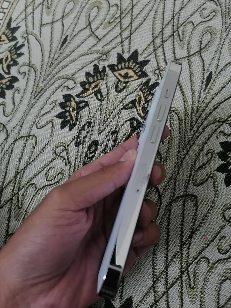 Apple iPhone 14 Pro 5