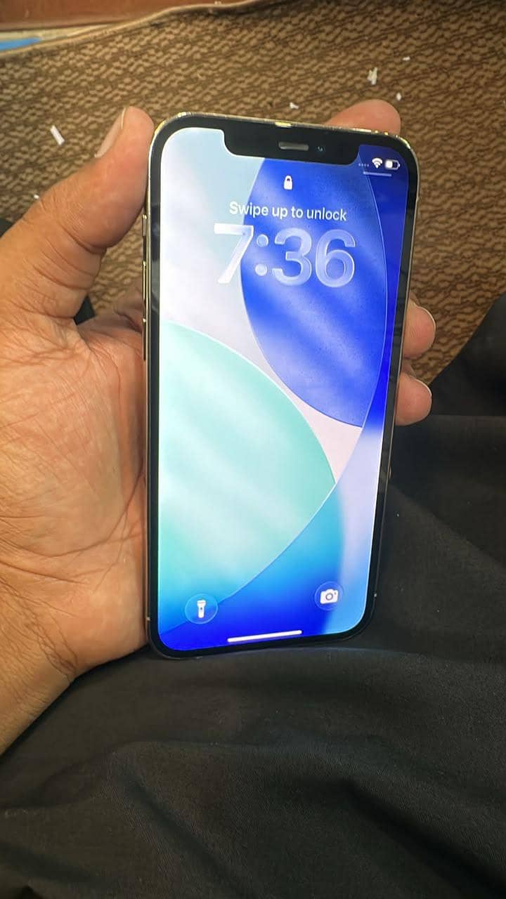 Apple iPhone 12 Pro 0