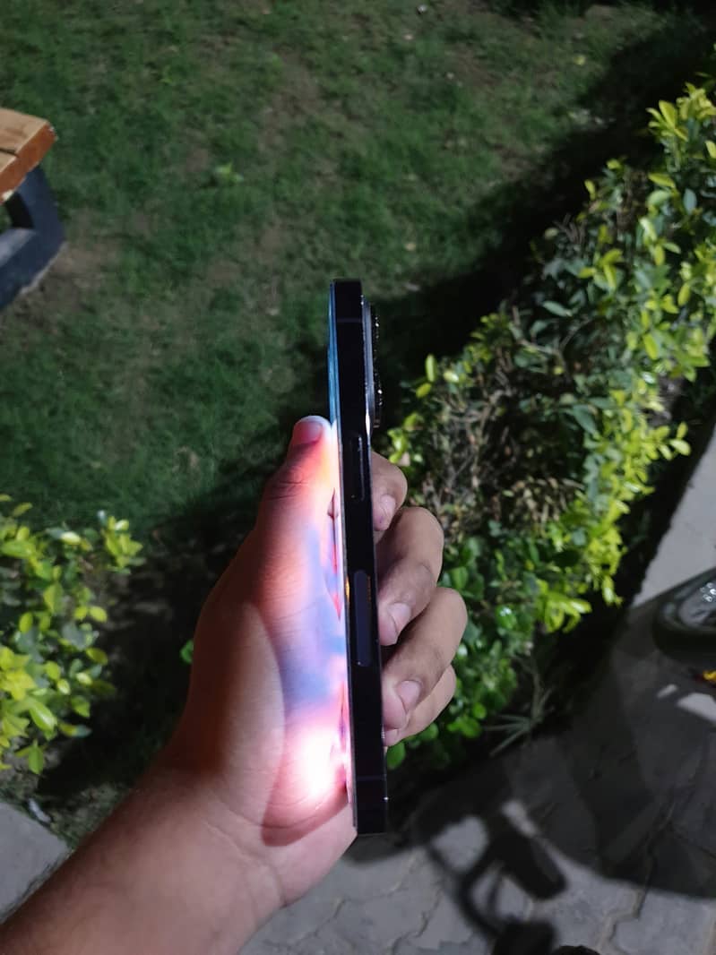 Apple iPhone 14 Pro 5