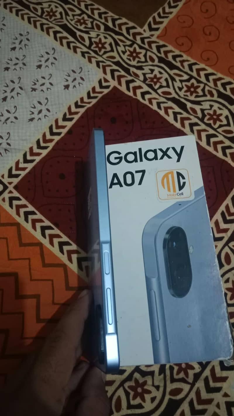 Samsung Mobile A07 3
