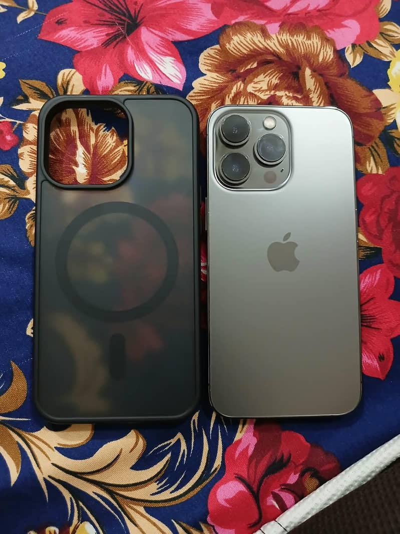 Apple iPhone 13 Pro 6