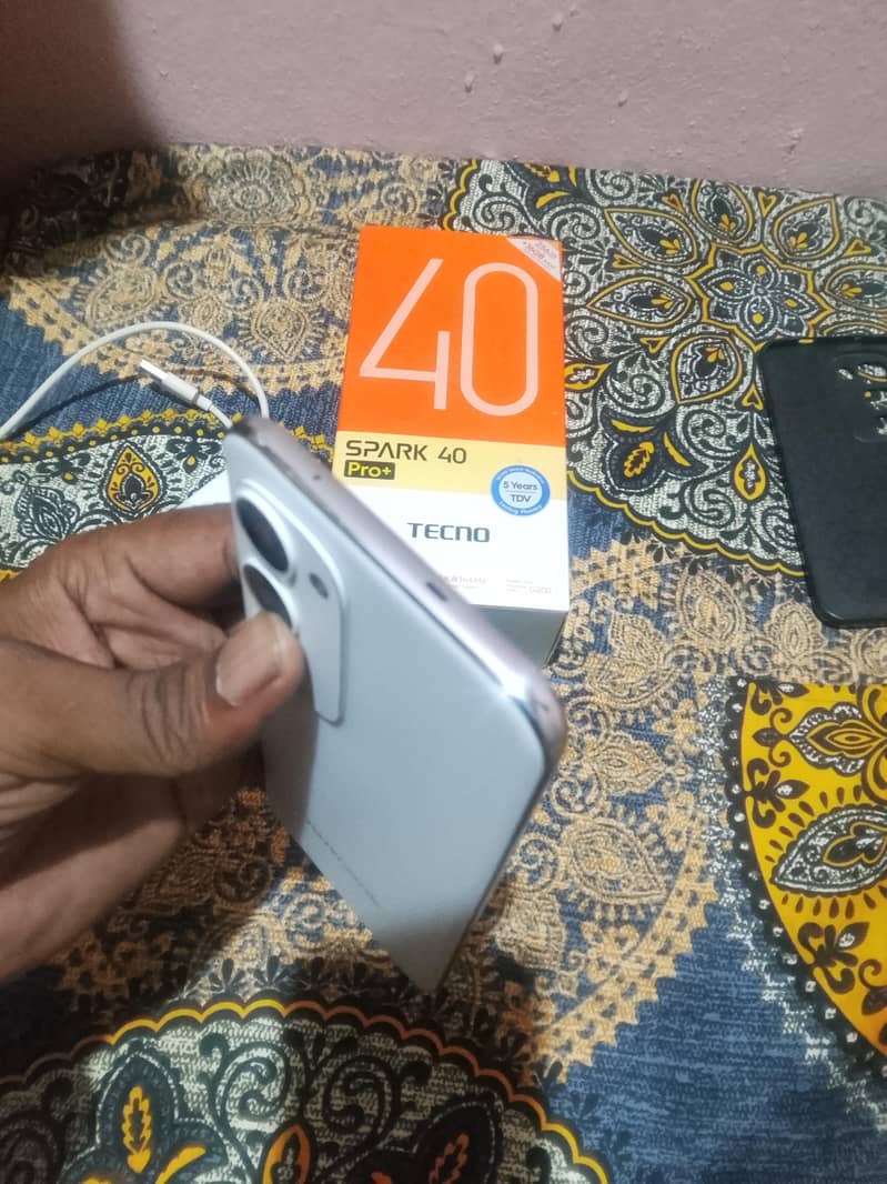 sparak 40pro pluse 6
