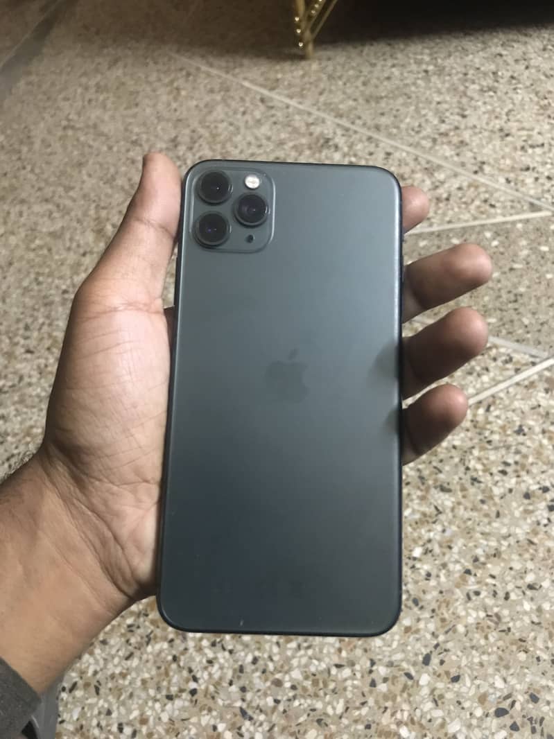 Apple iPhone 11 Pro Max 3