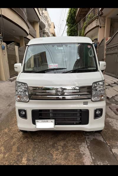 Nissan Clipper 2024